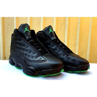 Retro 13 negro online con verde