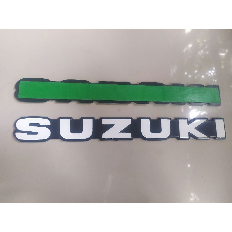 Suzuki Katana Jimny Sierra Caribian Logo emblema | Shopee México