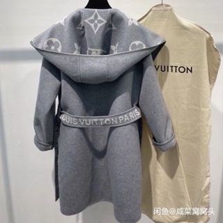 Las mejores ofertas en Abrigos de lana Louis Vuitton, chaquetas y chalecos  para Mujeres