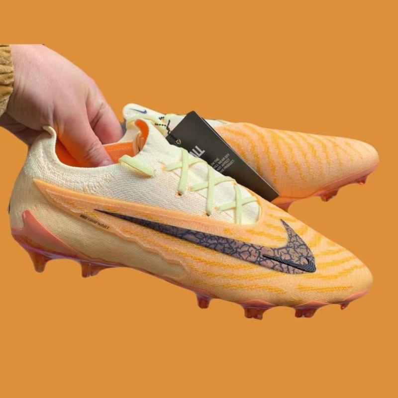 Gold and black hypervenoms sale
