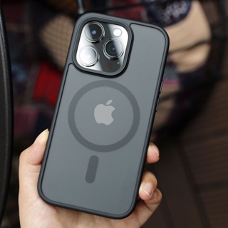 Funda Magnética Transparente para iPhone 11 Pro compatible con Batería  MagSafe
