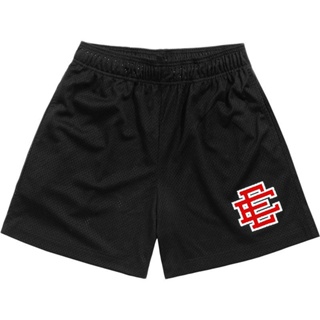 Short deportivos cortos