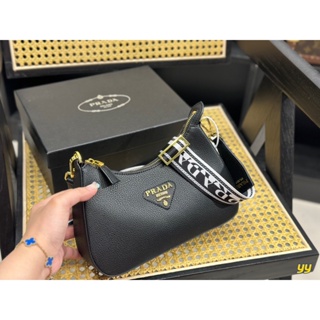 Bolsa prada negra discount precio