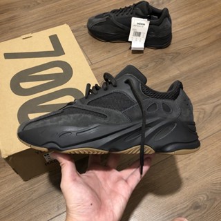 Adidas yeezy 700 store mujer negro