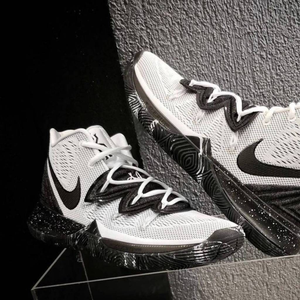 Nike kyrie cookies and cream online
