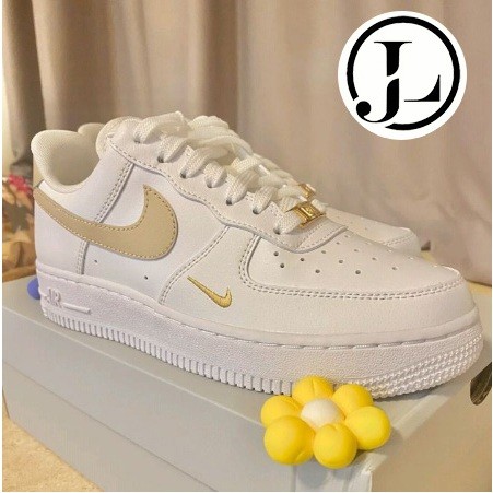 Air force 1 swoosh hot sale