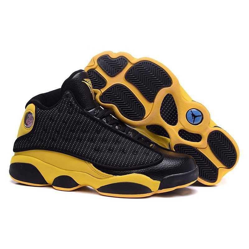 Jordan 13 negro y amarillo on sale