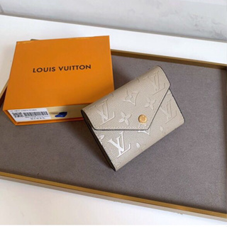 Monedero y tarjetero Louis Vuitton 💙😍